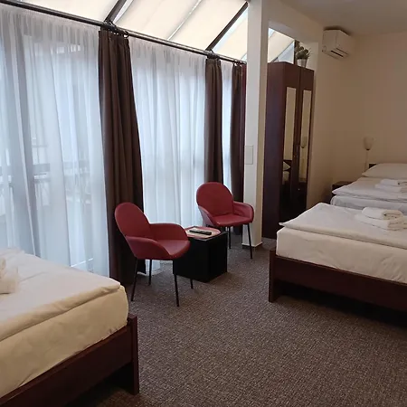 Bed & Breakfast Old House Praha