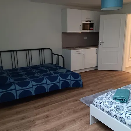 Cozy 1 Bedroom Apartment Prague