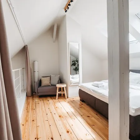 Apartment Modern Sunlit Loft With A/c In Prime Location Prague