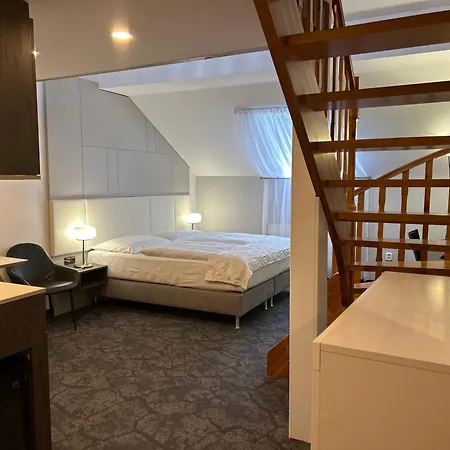 Hotel Machova Prague