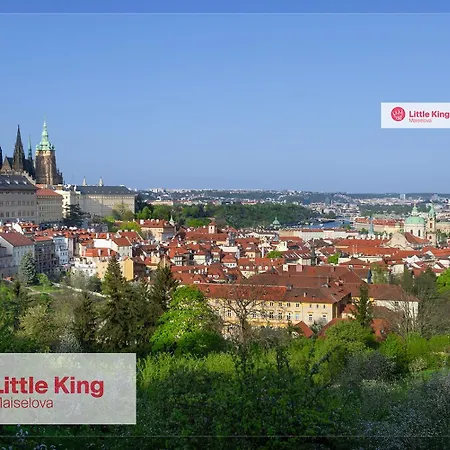 Aparthotel Little King Old Town 3*