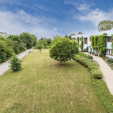 96m2 Designer Apartment, Free Garage Parking Apartment *