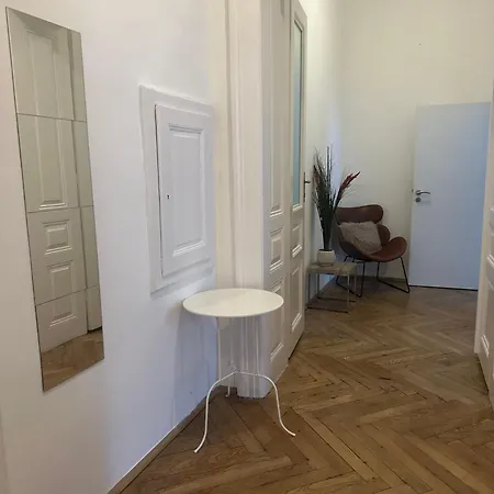 Apartment Modern Skorepka 4