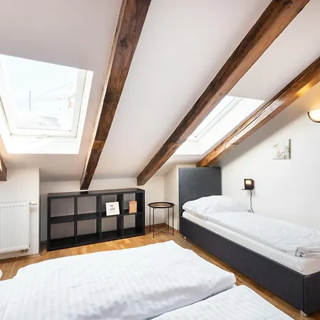 Hybernska Apartment