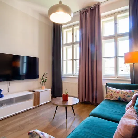 Apartment Spacious Cr Without Elevator *