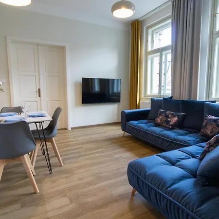 Apartment Spacious Cr Without Elevator