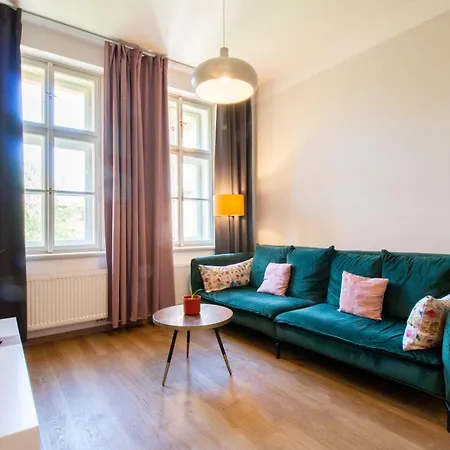Apartment Spacious Cr Without Elevator