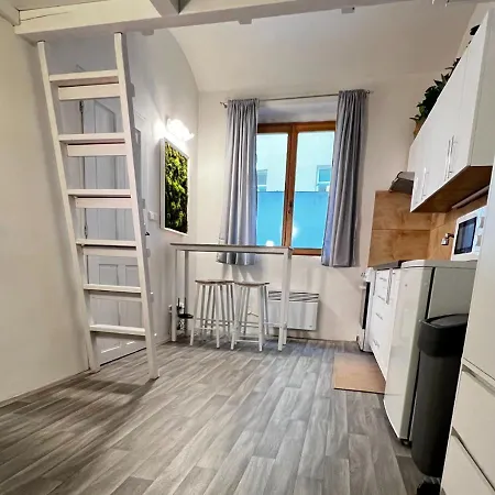 Cozy Oasis - & Quiet Prague