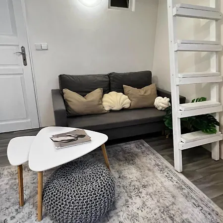 Cozy Oasis - & Quiet Apartment *