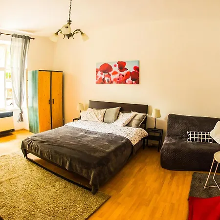 Cozy In Prague's Area Apartment *