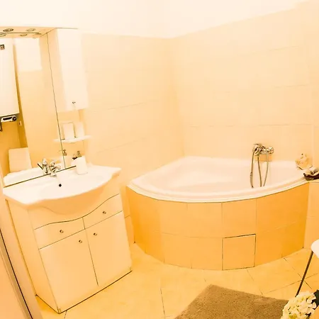 Cozy In Prague's Area Apartment *