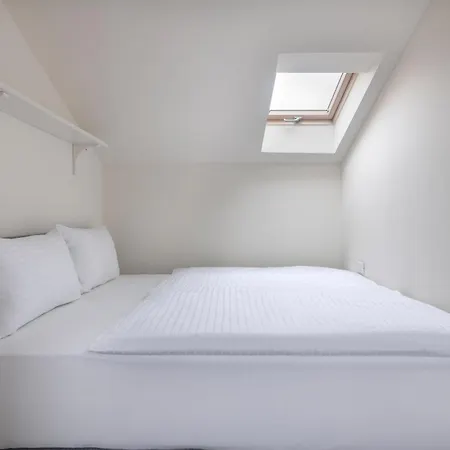 Apartmanhotel Kinsky Garden And By Dwellfort