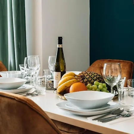 Cavallo Deluxe Xl City Center Apartment *