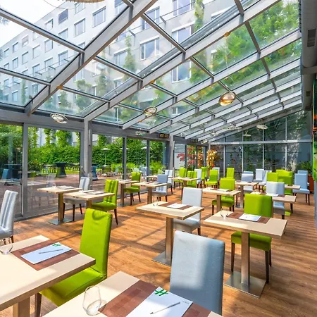 By Ihg 4* Prague