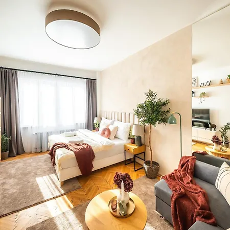 아파트 2br 1,5bath Chic Near Wenceslas Square