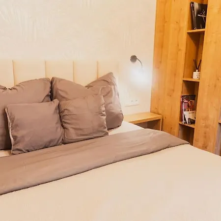 Stylish Studio In The Center