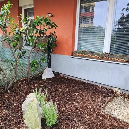 Appartement Bastien Near Airport Prague