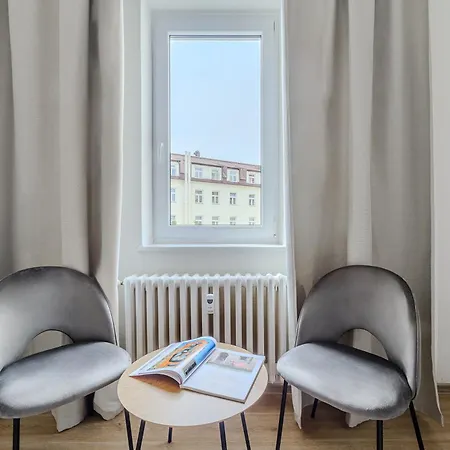 With 3 Bedroom For Family * Prague