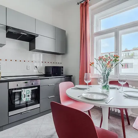 With 3 Bedroom For Family * Prague
