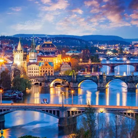 Apartment With 3 Bedroom For Family Prague