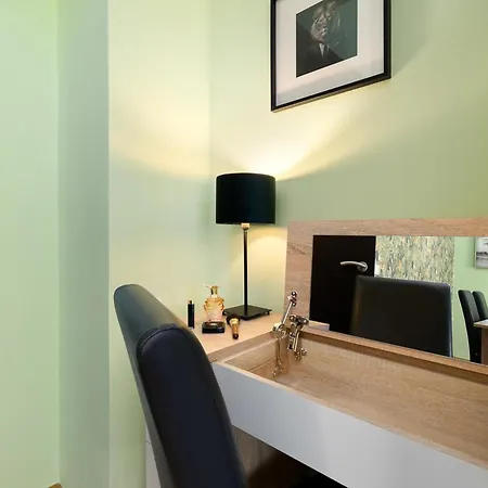Apartment Oasis At Charles Square *