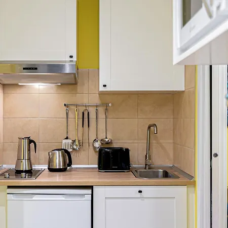 Oasis At Charles Square Apartment