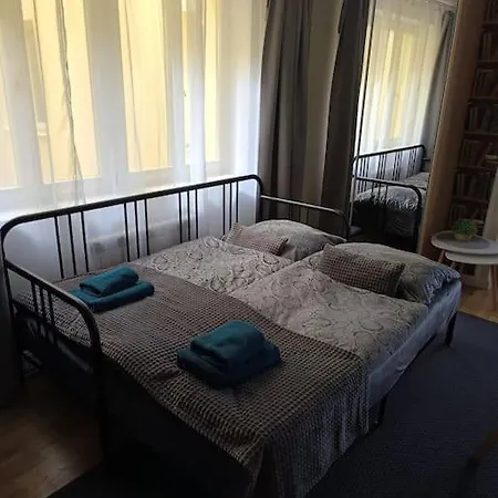 Cozy In The Of 2 Apartment Prague