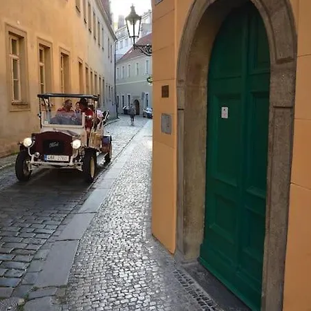 Apartment Old Town Herberghaus, 250m To Charles Bridge
