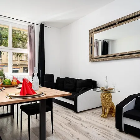 Apartment King Lion Kingdom