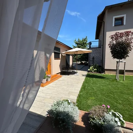 Holiday home Kvetinova Zahrada Prague