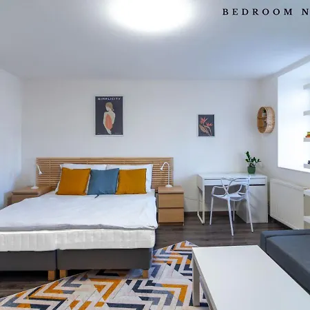 The Bookhouse, 5-bedroom By Castle * Prague