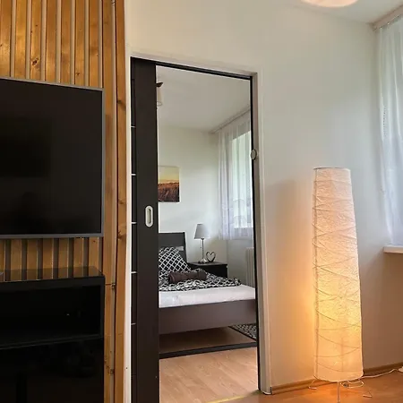Cozy Near Centre Apartment Prag