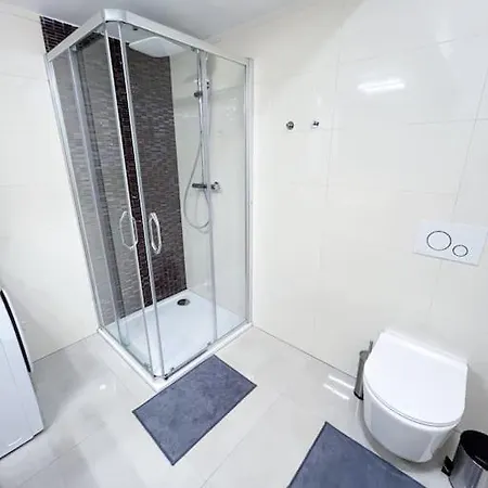 Apartment Crystal 404 Prague