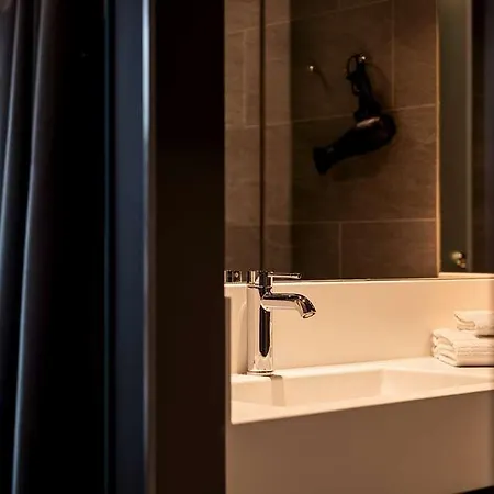 Zleep Hotel 3*