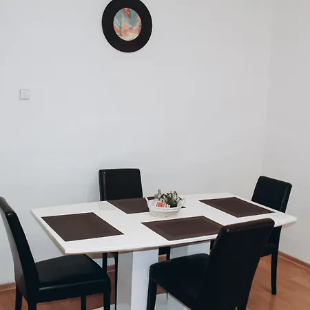 Sokolska Apartment