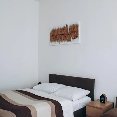 Apartment Sokolska *