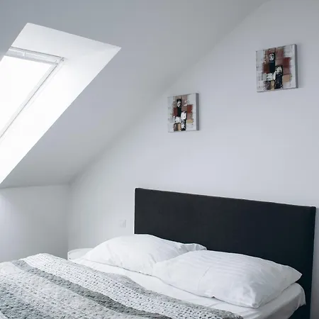 Apartment Sokolska *