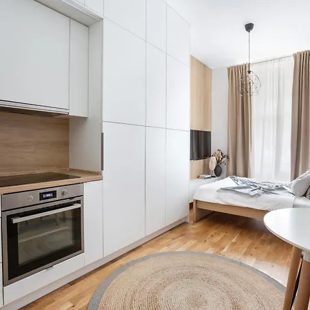 Turnkey I Letna Park Prága