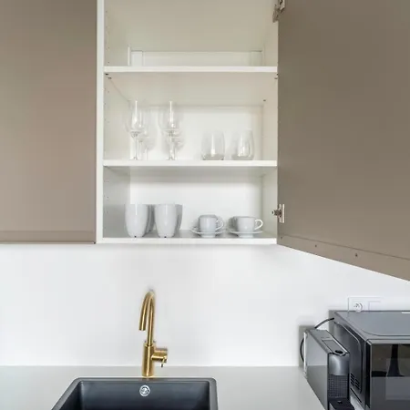 Apartment Blueground Vrsovice Near Renaissance-style Park Prg-7 *