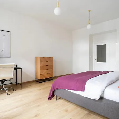 Apartment Blueground Vrsovice Near Renaissance-style Park Prg-7 *
