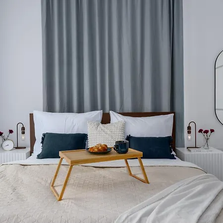 Apartment Days - Luxurious In A Quiet Area *