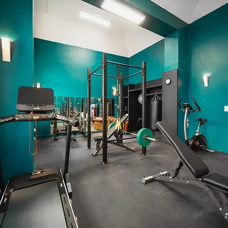 1885 Hotel 4*