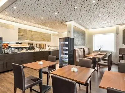 Amedia Express Prague, Trademark Collection By Wyndham 3* Prag