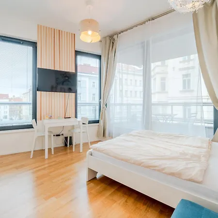 New-built Golden Luxury With Balcony Apartment Prague