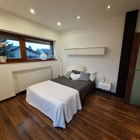 Homestay Ubytovani V Rodinnem Domku Prague