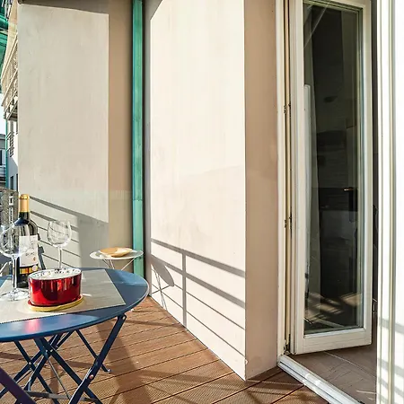 Modern With Portable Ac And Cozy Terrace Apartament