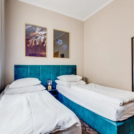 Andante 3* Praag