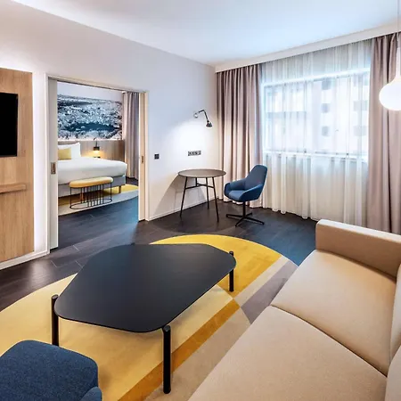 Courtyard By Marriott Airport 4* Praga