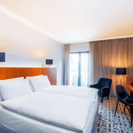 Nh Hotel 4*
