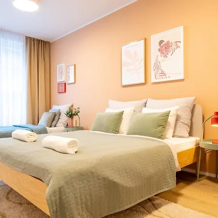 Apartman Spacious 3br - 2 Parking Spots, Full Kitchen, By Gravity *